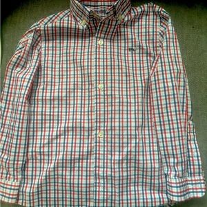 4T performance material VV long sleeve button down .